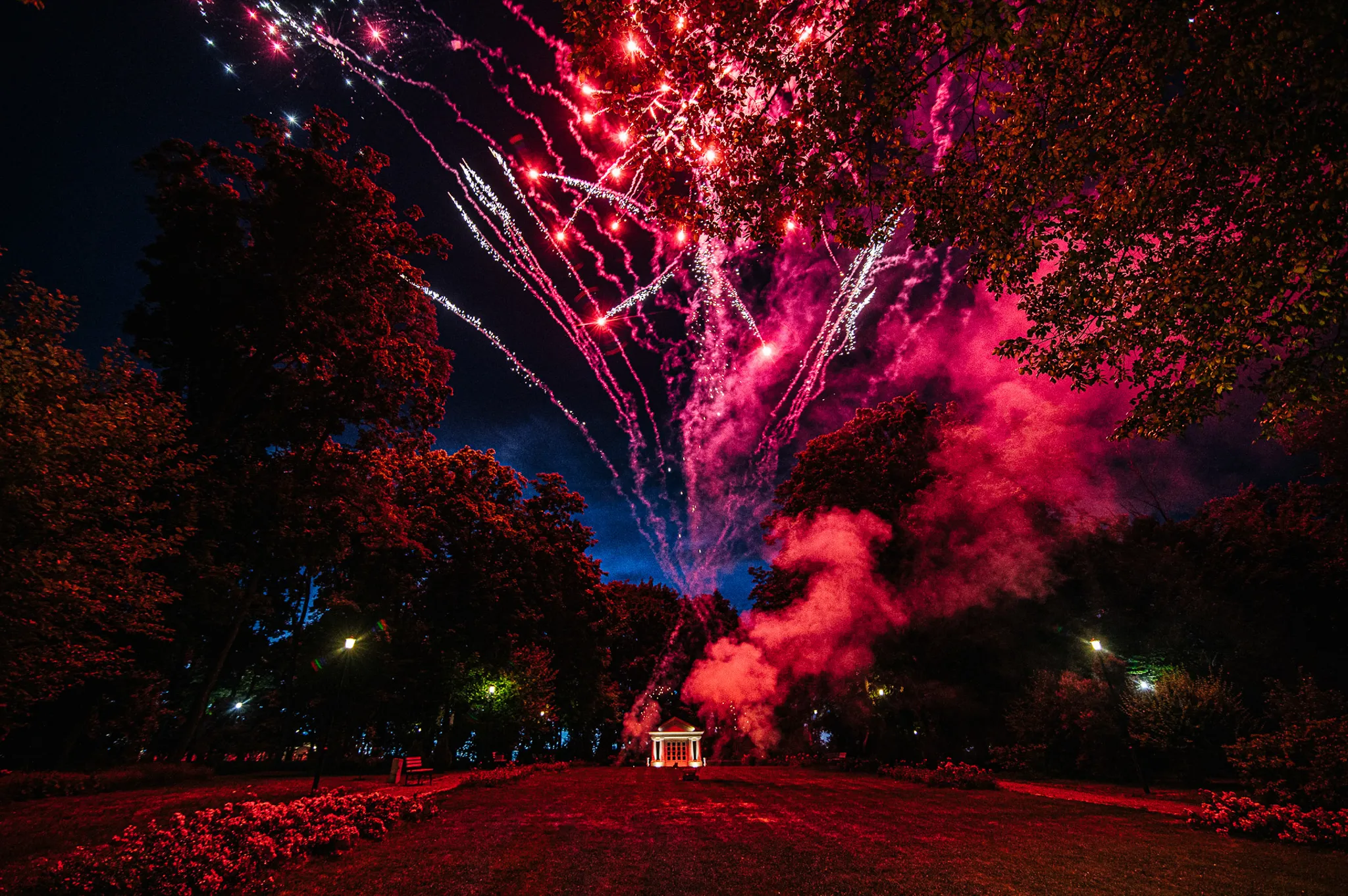 Reportaż hybrydowy: spójny film i zdjęcia z Twojego wesela, Studio Grygierczyk krakow